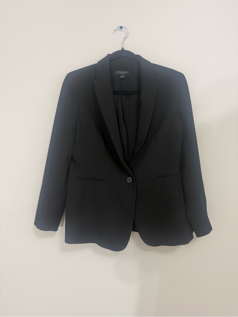 Ann Taylor Petite Womens Black Blazer Career Work Jacket Size 10P One Button EUC